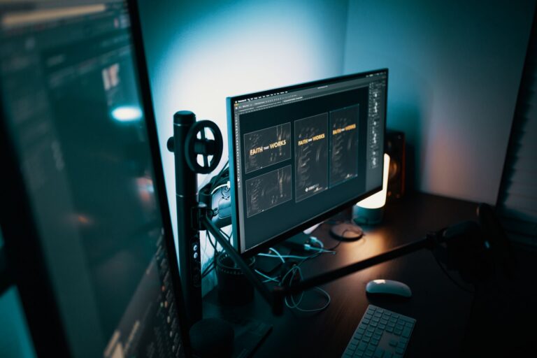 Exploring a Career in Graphic Design as an Adult: Your Guide to Getting Started