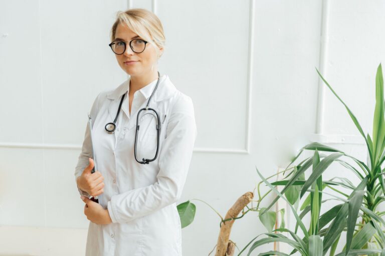 Exploring a Career in Healthcare Administration: A Guide for Adults Ready to Take the Next Step