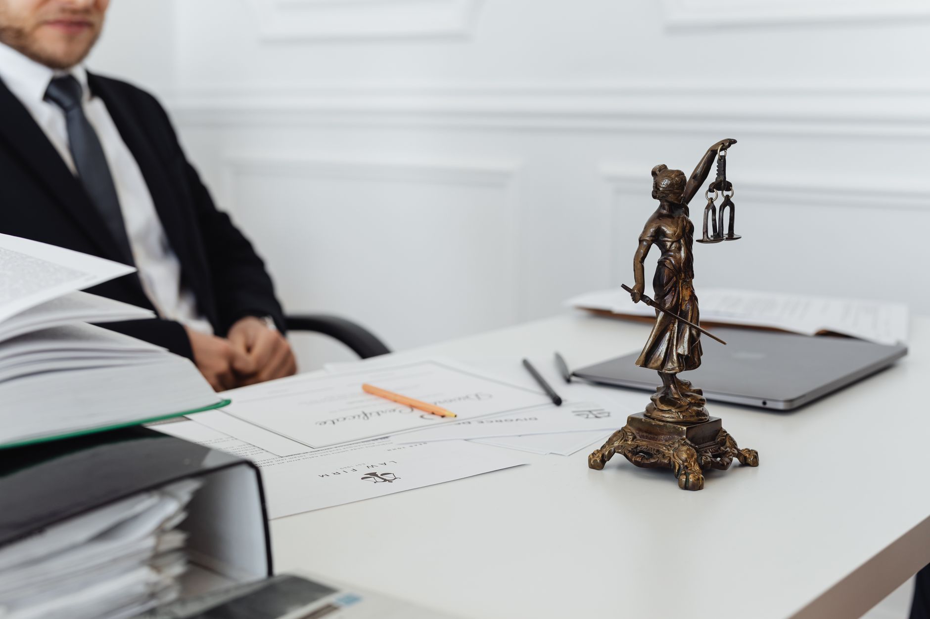 Exploring Paralegal & Legal Studies Programs: A Guide for Working Adults Ready to Take the Next Step