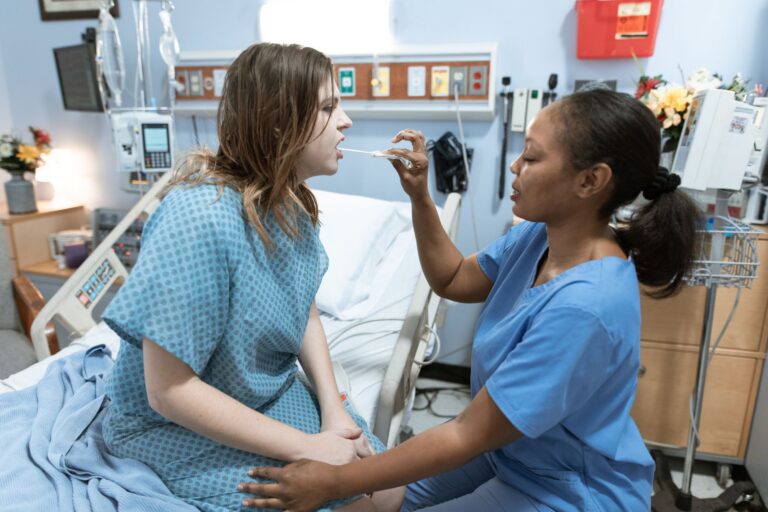 RN-to-BSN Programs: What Adult Learners Should Know Before Taking the Next Step